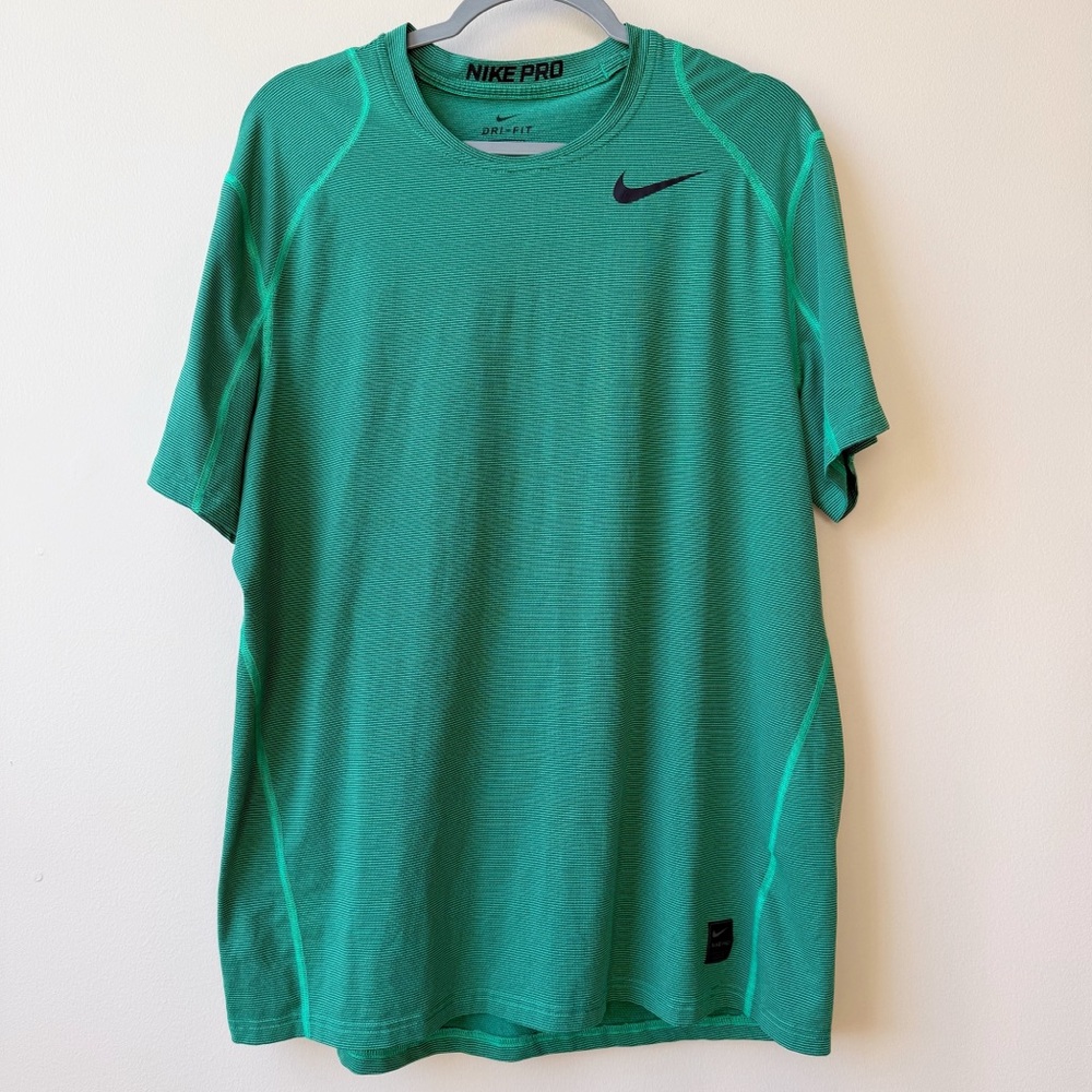Nike Pro Dri-Fit T-Shirt Fitted Men’s Size XL Green Stripes Gym Athletic Sport